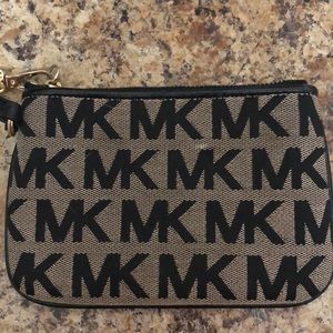Michael Kors Wrist Wallet!